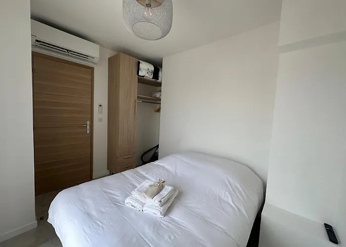 Superbe T2 En Dernier Etage * Antibes